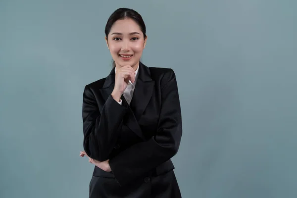 Lisa Chen